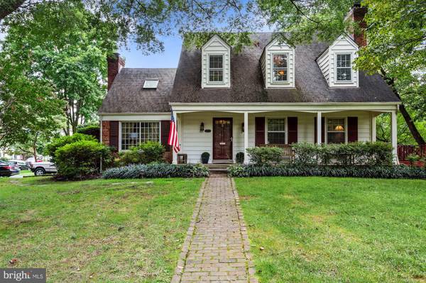 6815 BARON RD, Mclean, VA 22101