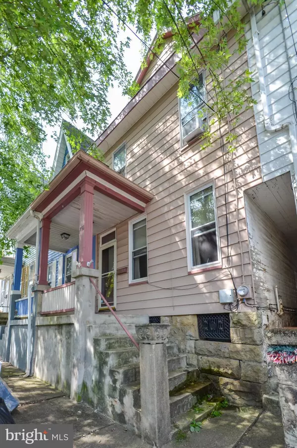 831 SPRING GARDEN ST, Easton, PA 18042