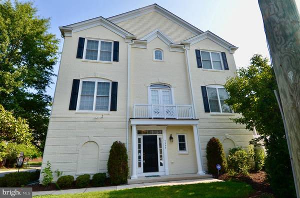 5999 GRAND PAVILION WAY, Alexandria, VA 22303