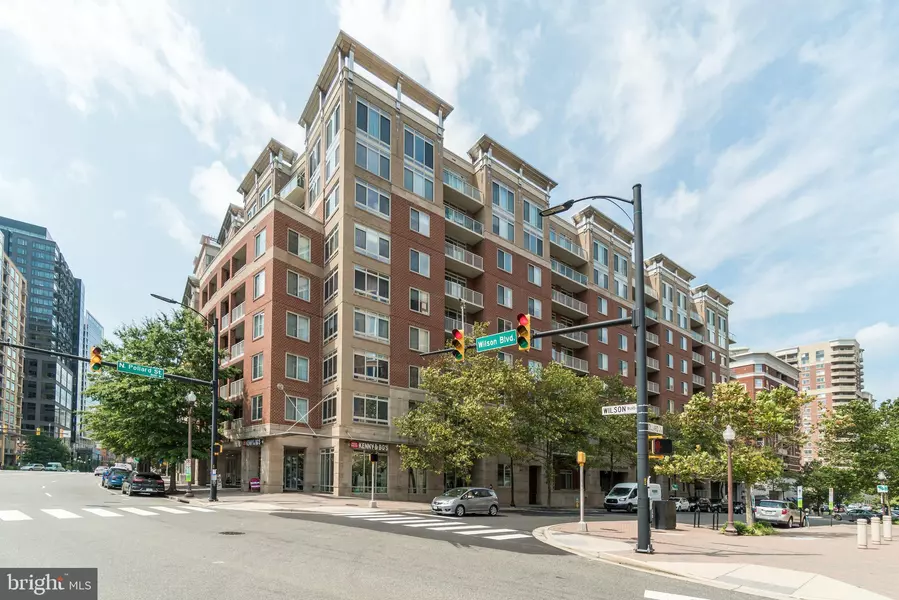 820 N POLLARD ST #816, Arlington, VA 22203