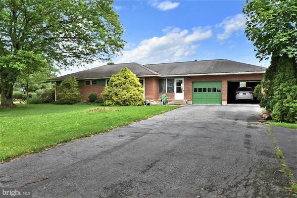 610 LAUDERMILCH RD, Palmyra, PA 17078