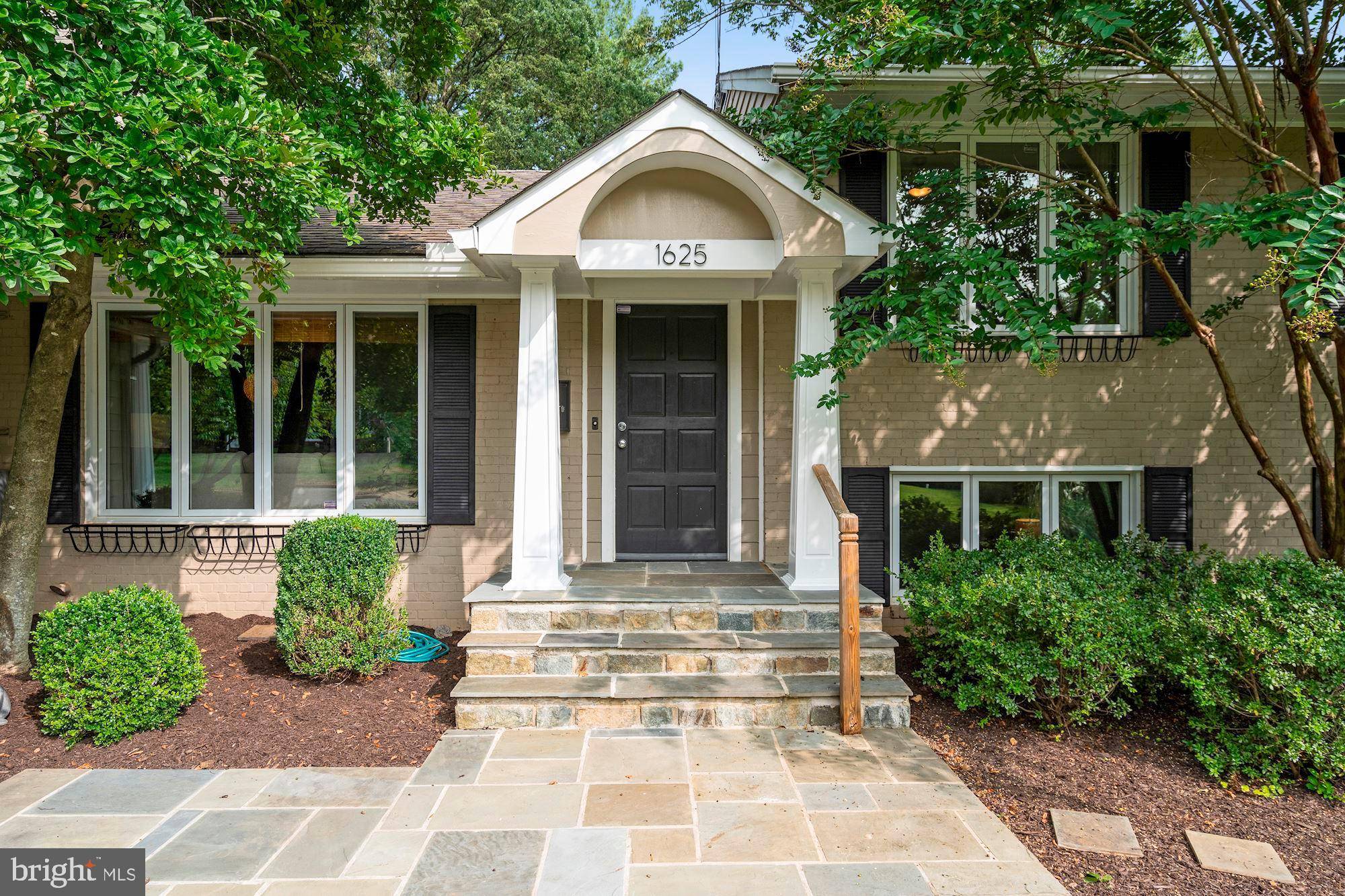 1625 DEMPSEY ST, Mclean, VA 22101