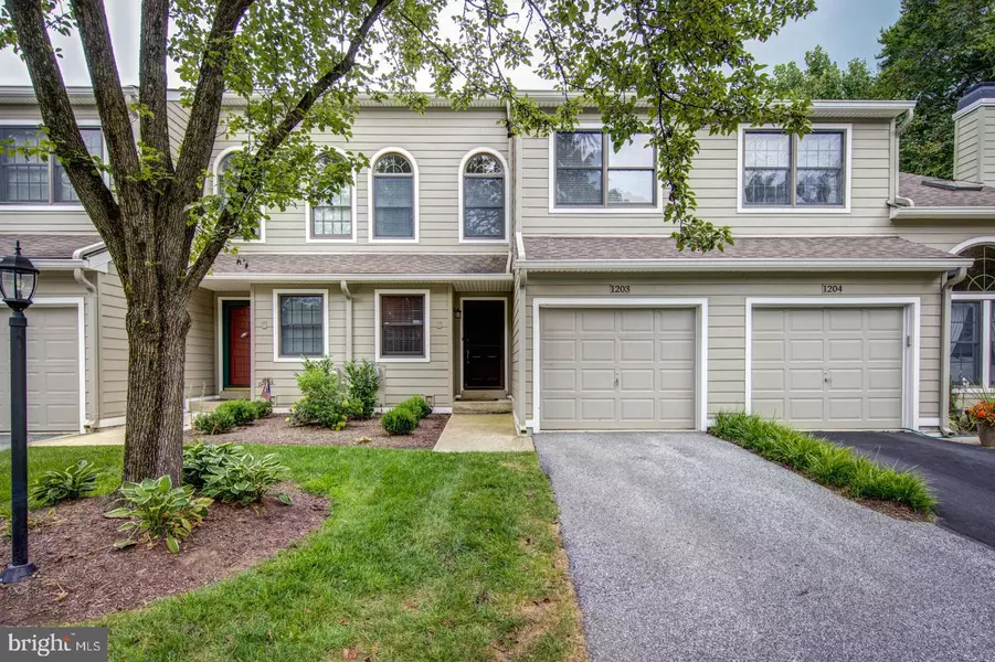 1203 WHARTON CT, Newtown Square, PA 19073