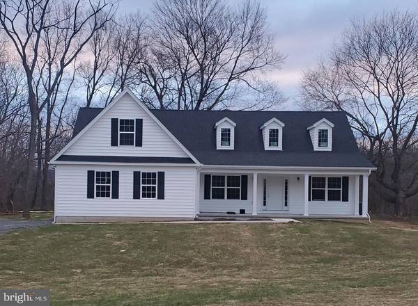 2 JOELENES WAY, Shenandoah Junction, WV 25442