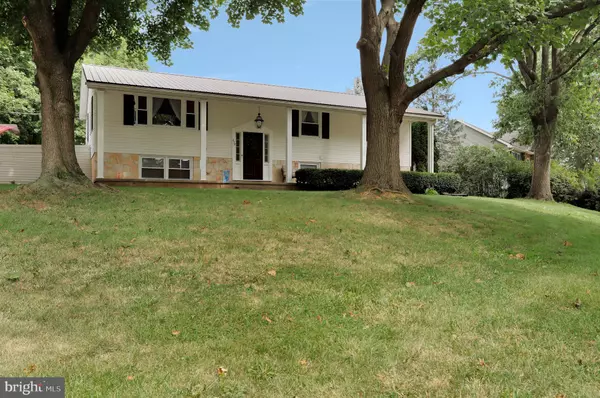 279 HOSTETTER AVE, Shippensburg, PA 17257