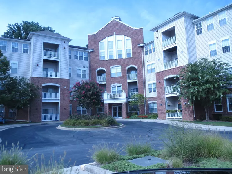 2610 CHAPEL LAKE DR #305, Gambrills, MD 21054