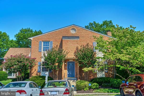 2681 CENTENNIAL CT, Alexandria, VA 22311