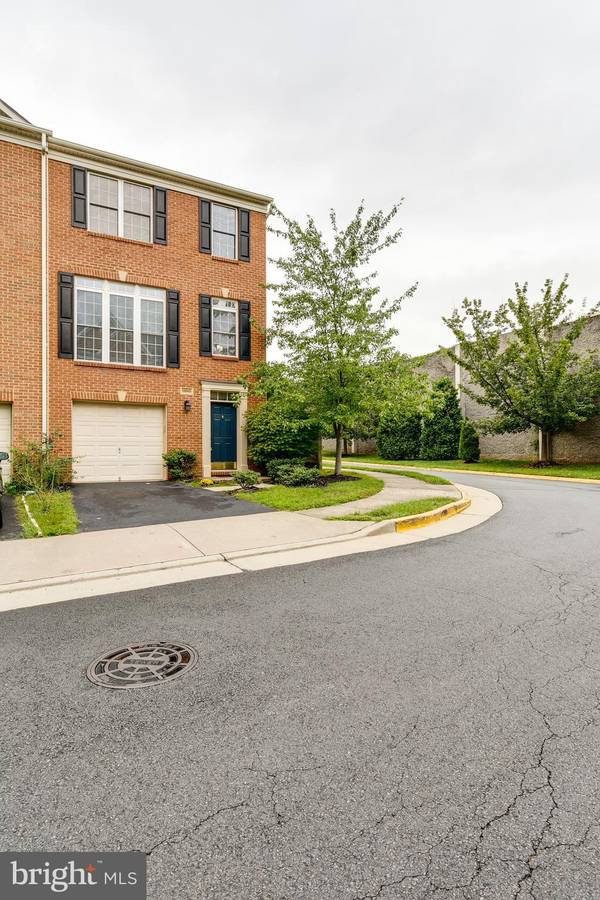 13649 LAVENDER MIST LN, Centreville, VA 20120