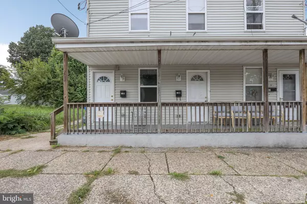 203 BROAD ST, Beverly, NJ 08010