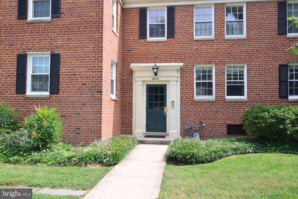 6615 E WAKEFIELD DR #A1, Alexandria, VA 22307