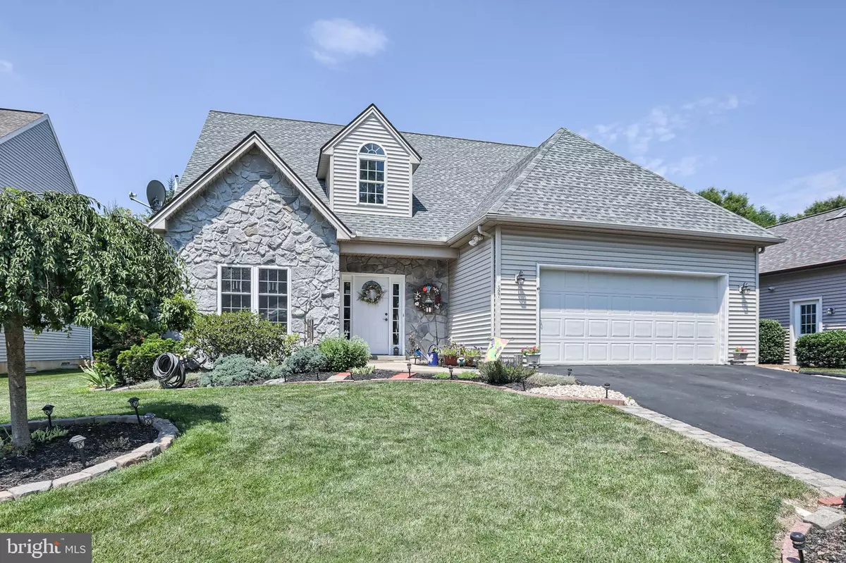 Lebanon, PA 17042,527 WATERSIDE CIR