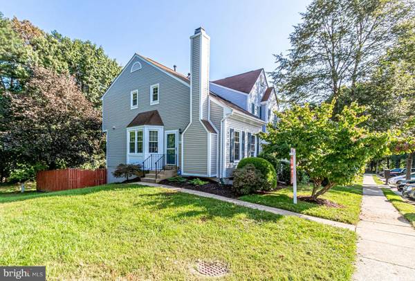 6326 CHIMNEY WOOD CT, Alexandria, VA 22306