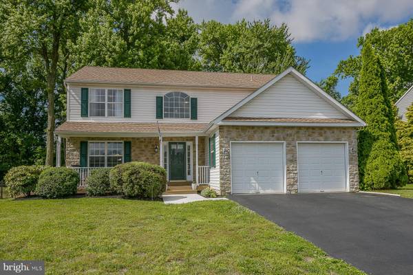 215 PENNFORD PL, Garnet Valley, PA 19060