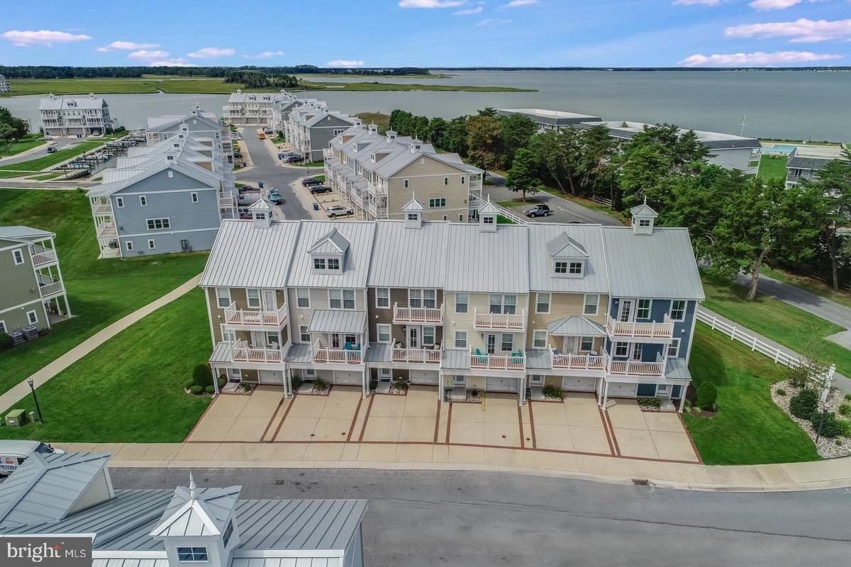 Ocean View, DE 19970,30072 JUMP LN #104