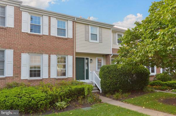 337 SOCIETY HILL, Cherry Hill, NJ 08003