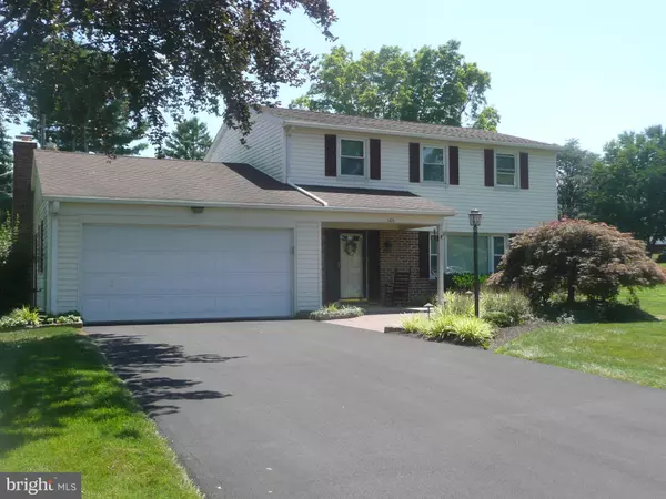 106 CRESTVIEW AVE,  New Holland,  PA 17557