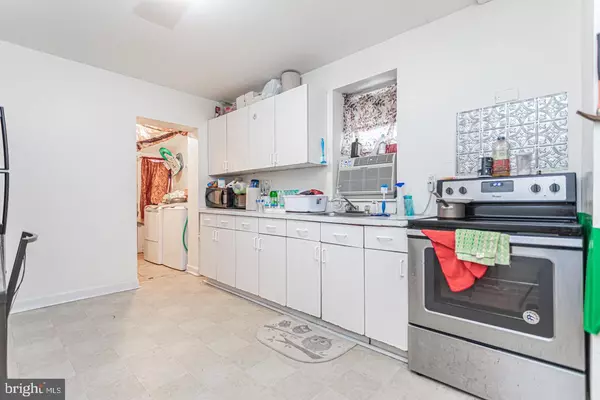 636 W LAFAYETTE ST, Norristown, PA 19401