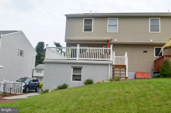 Temple, PA 19560,25 QUINTER LN