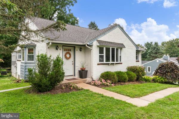 36 CRESTVIEW RD, Phoenixville, PA 19460