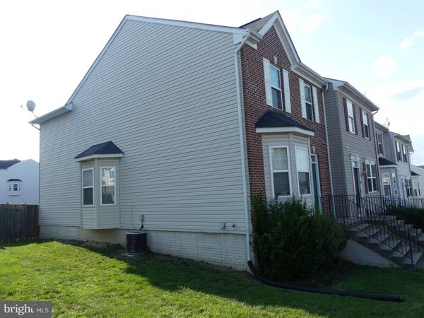 26 LITCHFIELD LN E, Martinsburg, WV 25405