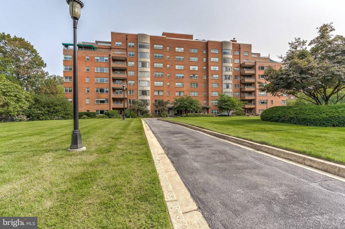 Baltimore, MD 21218,3601 GREENWAY #201