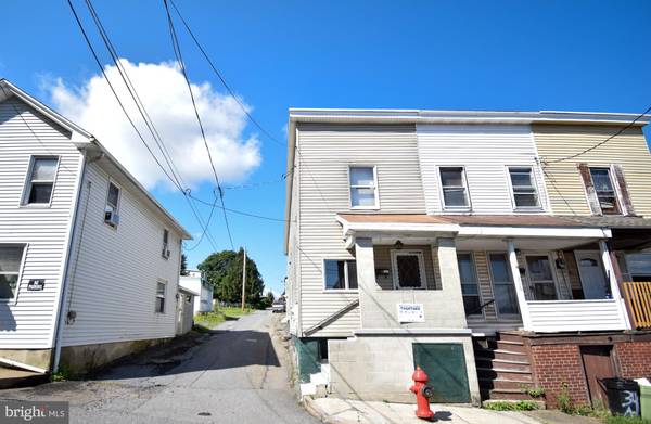 218 BOWE ST, Tamaqua, PA 18252