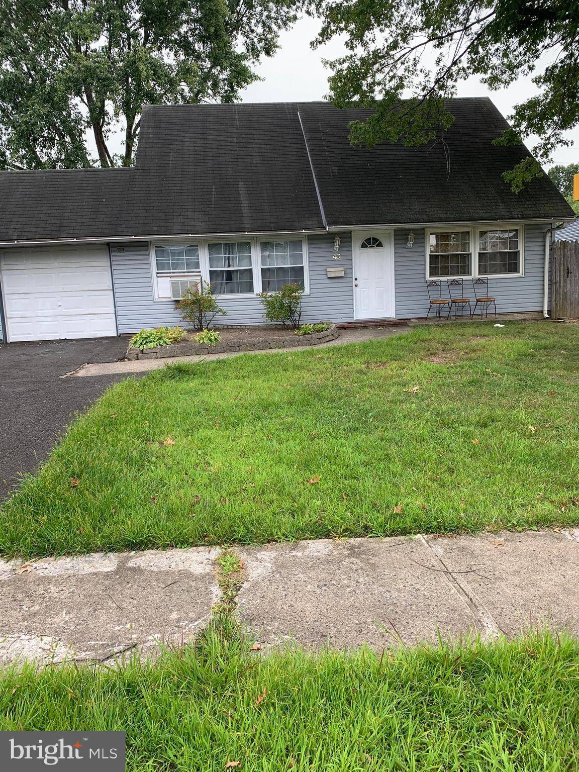 Levittown, PA 19056,43 MINTLEAF RD