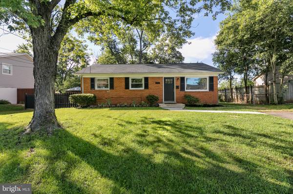 9627 KING GEORGE DR, Manassas, VA 20109