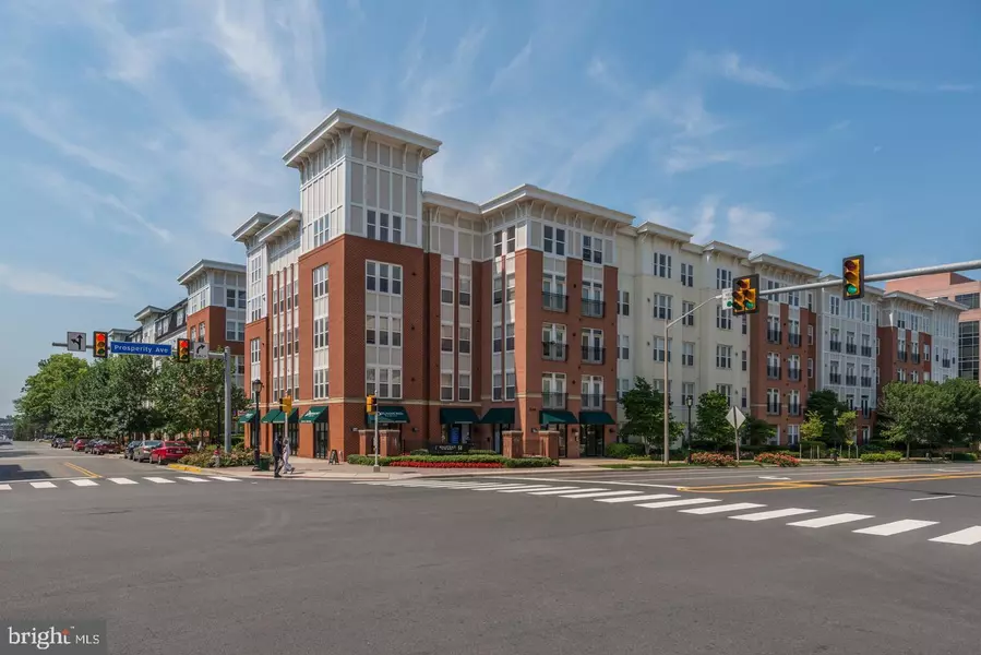 2655 PROSPERITY AVE #103, Fairfax, VA 22031