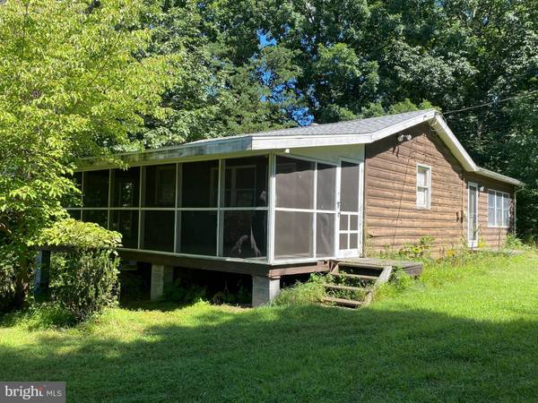 872 DEER HAVEN RD, Mcconnellsburg, PA 17233