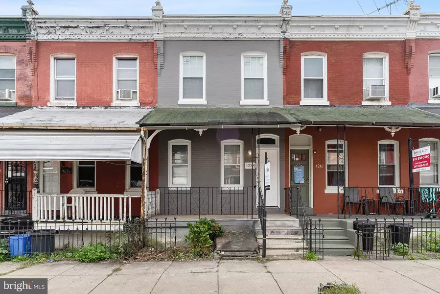 4238 PENNSGROVE ST, Philadelphia, PA 19104