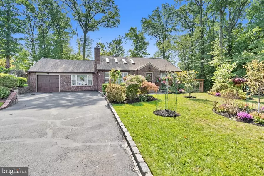 1399 BIRCH HILL RD, Mountainside, NJ 07092