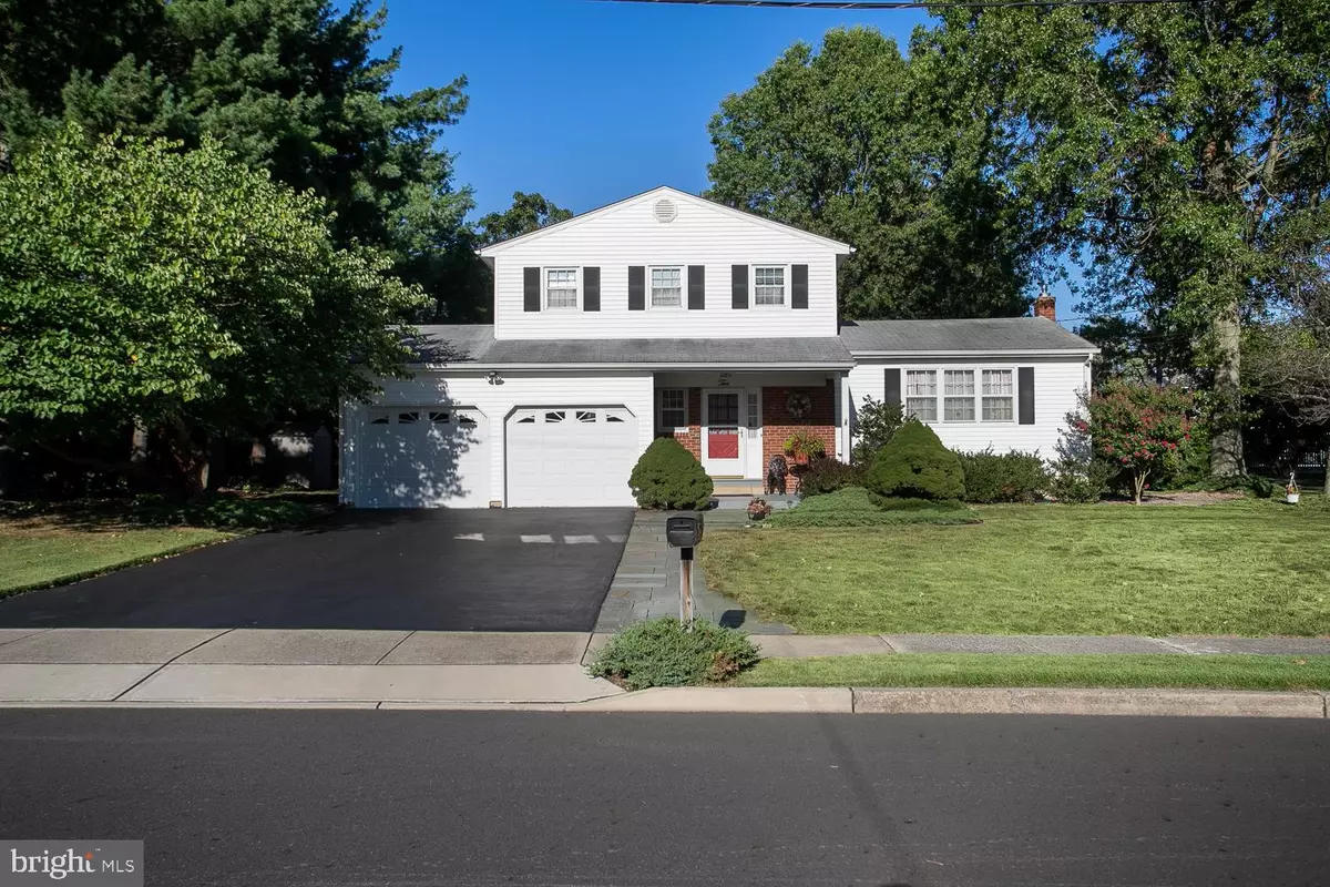 Hamilton, NJ 08619,10 TERRAPIN LN