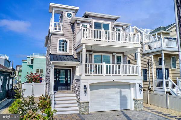 125 E 13TH ST, Ship Bottom, NJ 08008