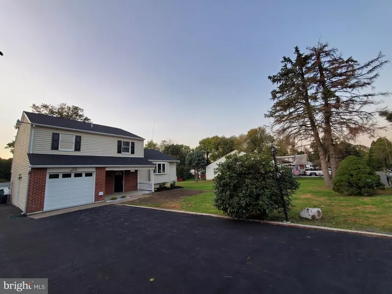 6168 GARRETT AVE, Bensalem, PA 19020