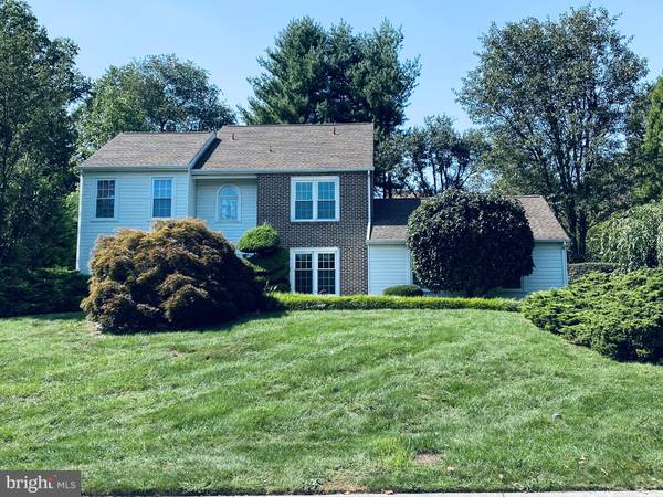 19 WILLOW CREEK LN, Newark, DE 19711