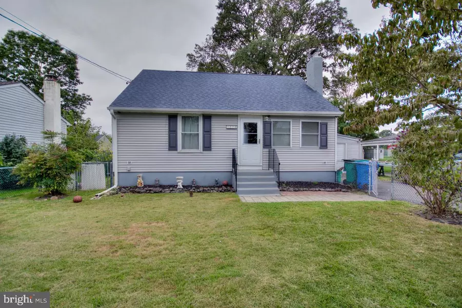 220 GRANT AVE, Croydon, PA 19021