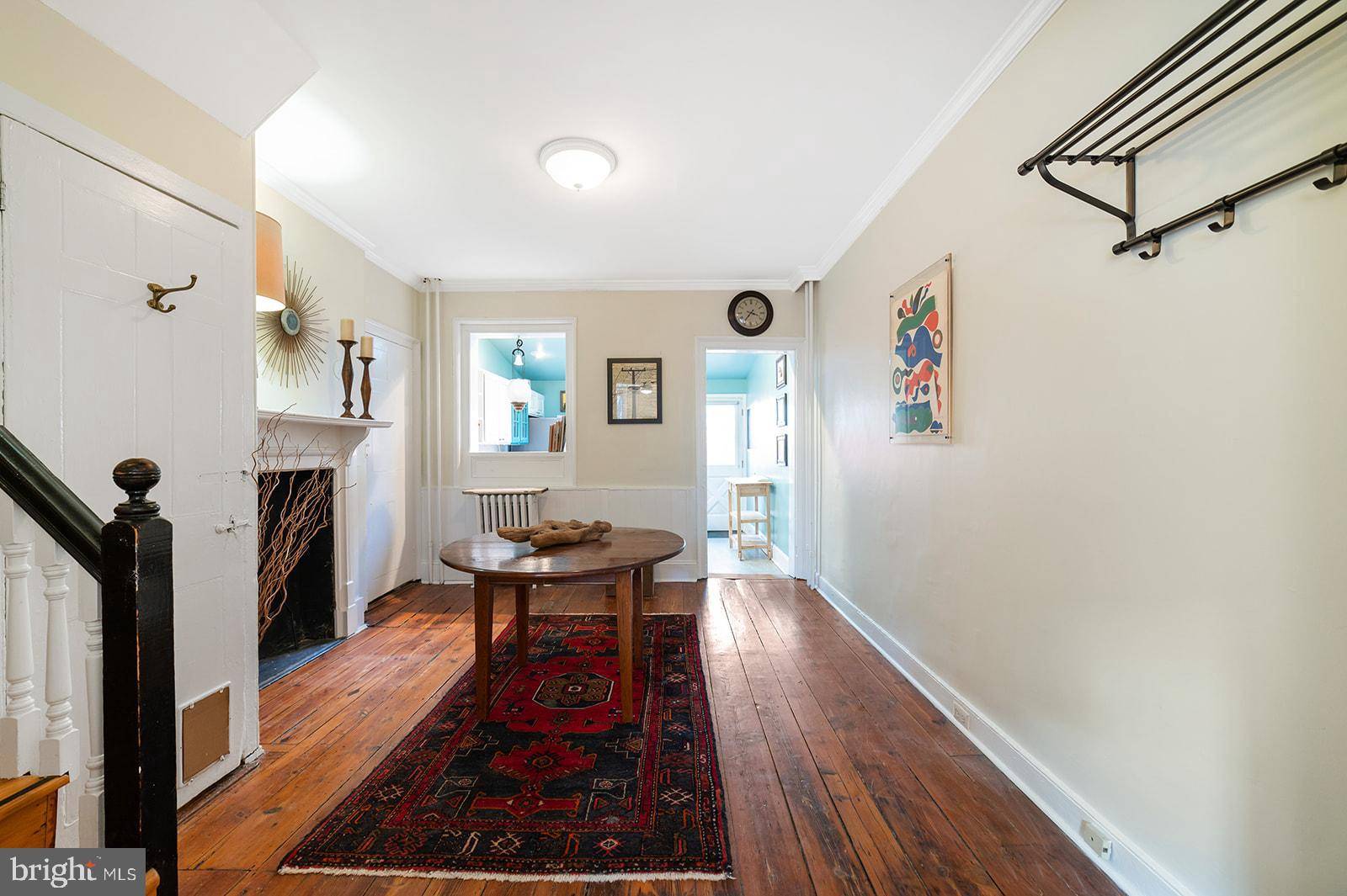 Philadelphia, PA 19147,727 S 6TH ST