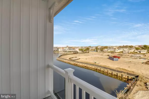 Fenwick Island, DE 19944,39000 BEACON DR #6