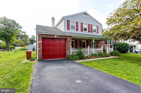 808 SYCAMORE DR, Lansdale, PA 19446