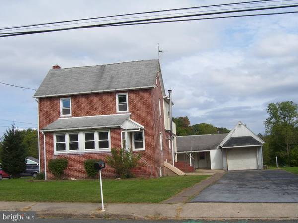 1018 GROSSTOWN RD, Pottstown, PA 19464