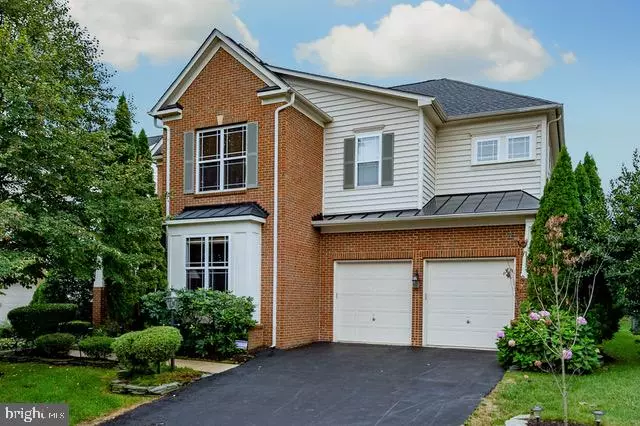 8749 FLOWERING DOGWOOD LN, Lorton, VA 22079