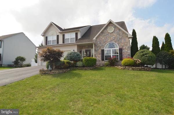 202 CAPRI LN, Blandon, PA 19510