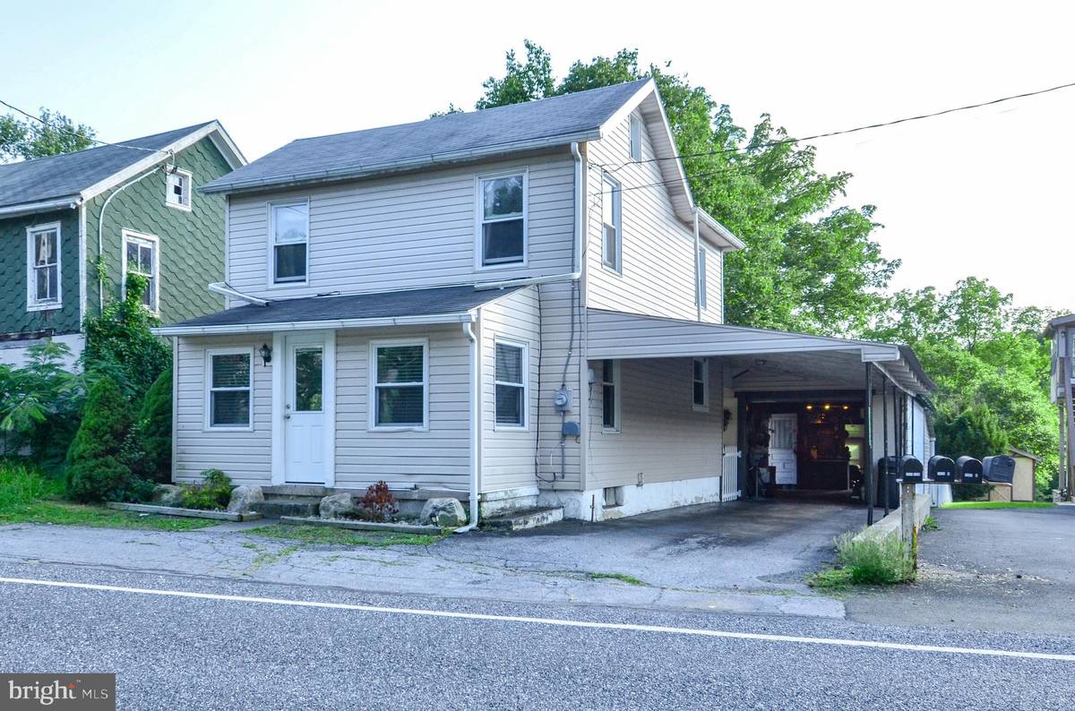 Macungie, PA 18062,2612 STATE ST