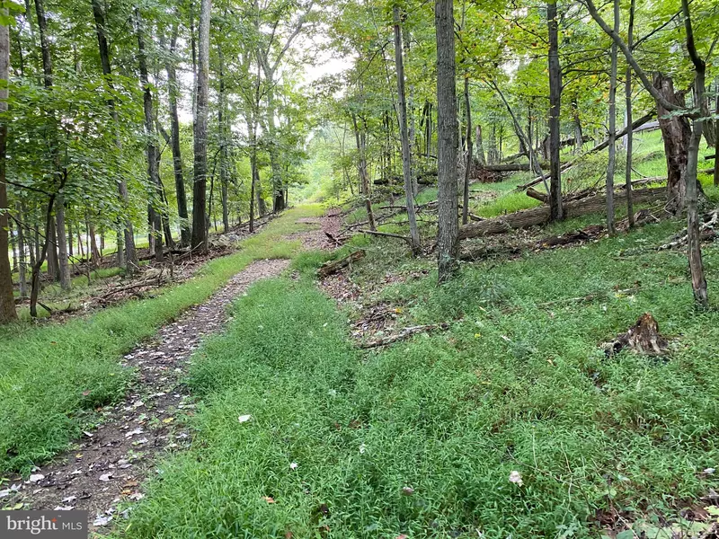 ENGLISH MUFFIN WAY, Berkeley Springs, WV 25411