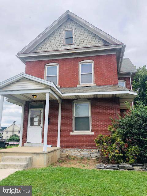 7 W PENN AVE, Cleona, PA 17042