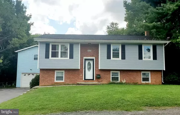 Charles Town, WV 25414,216 PORTER WAY