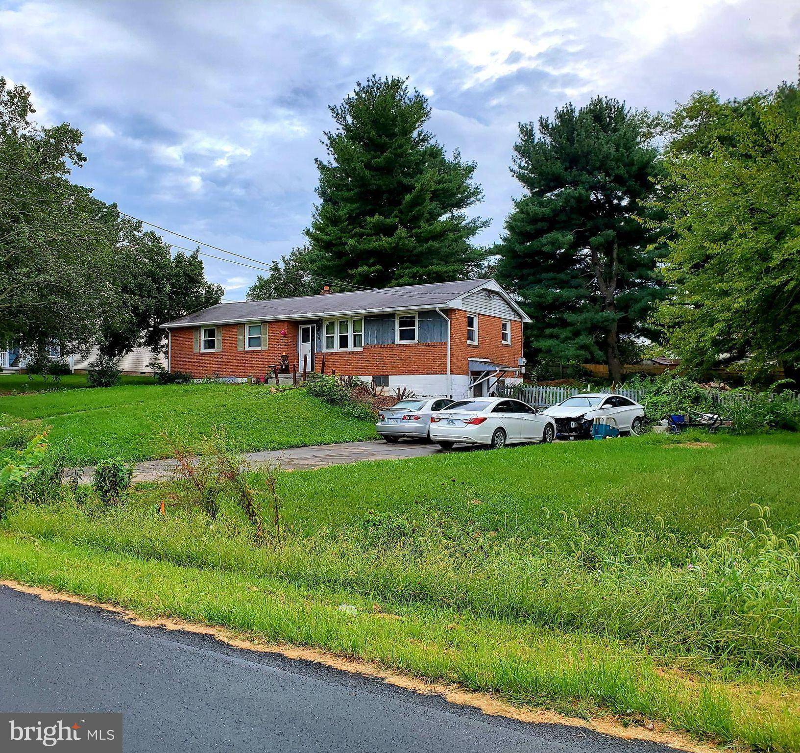 Winchester, VA 22602,325 DOGWOOD RD
