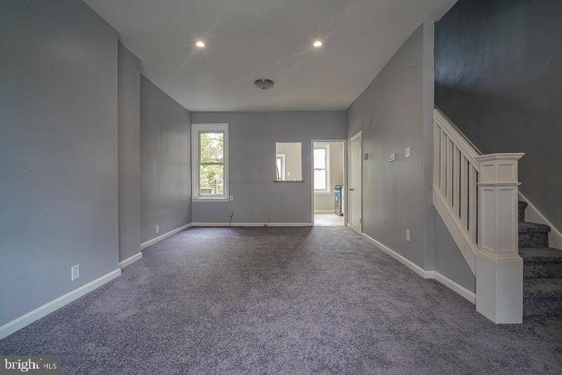 Philadelphia, PA 19135,6117 ALGARD ST