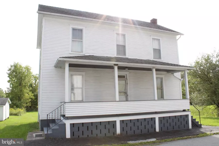 106 CENTER STREET, Manns Choice, PA 15550